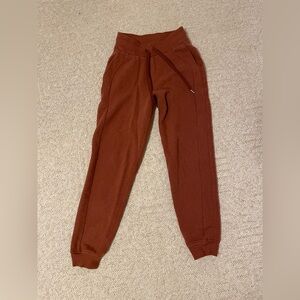 Lululemon scuba joggers